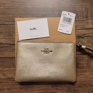 NWT Retail $78 Coach Wristlet SV/Platinum w/gift box